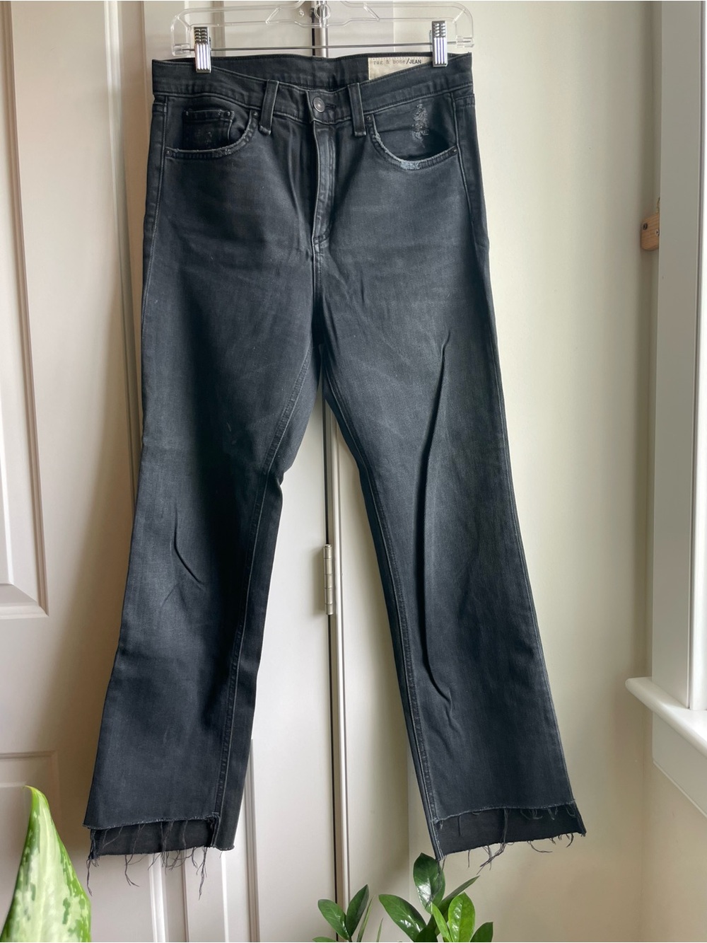 rag & bone Weathered Black Asymmetrical Hem Jeans – Size 28